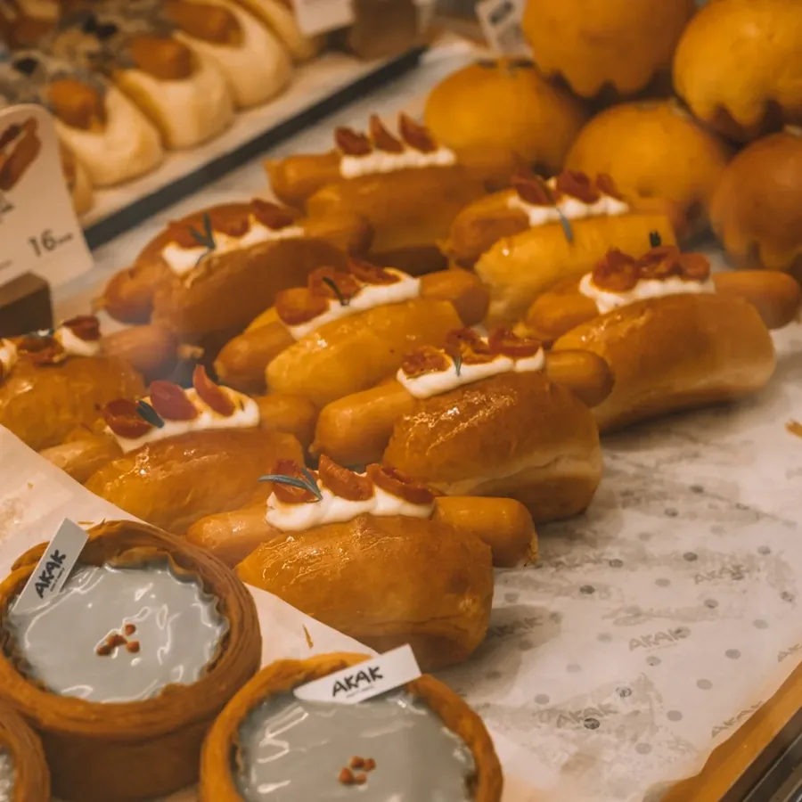 Tủ trưng bày bánh ngọt